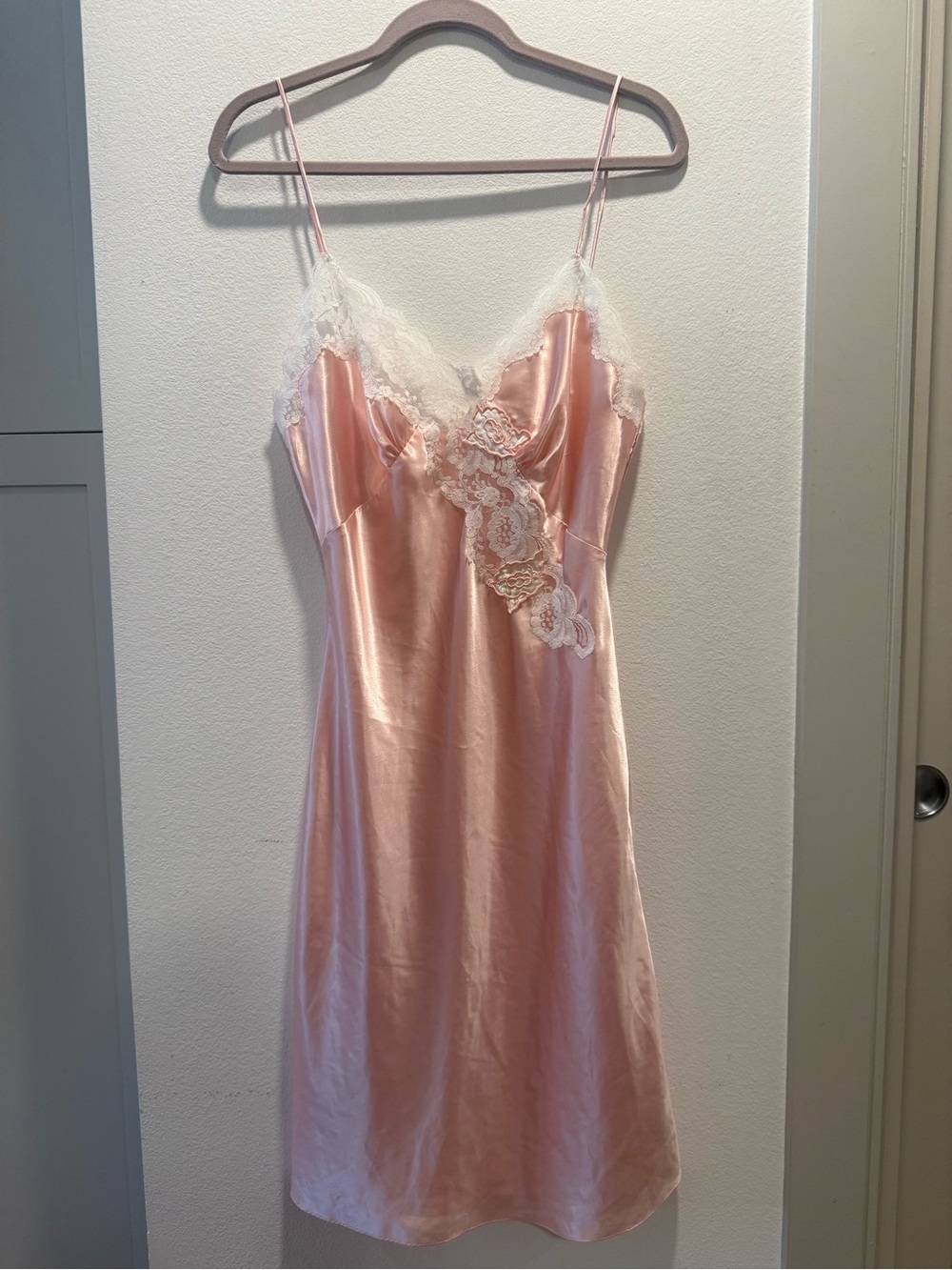 Vintage Victoria’s Secret Pink Satin Lace Slip Dress Nightgown M